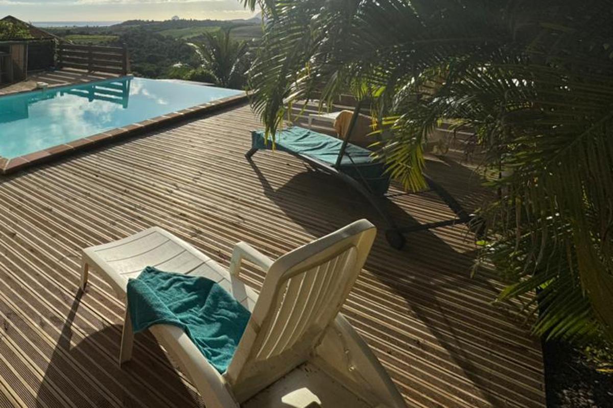 2 Location villa avec piscine sainte luce martinique-espace détente